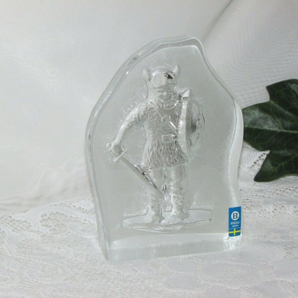 Bergdala Sweden Art Glass Viking Warrior Paperweight Vintage Home Decor - Picture 1 of 9